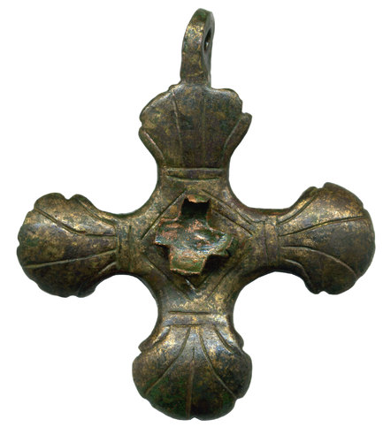 163-3-pendant-croix-harnais.jpg