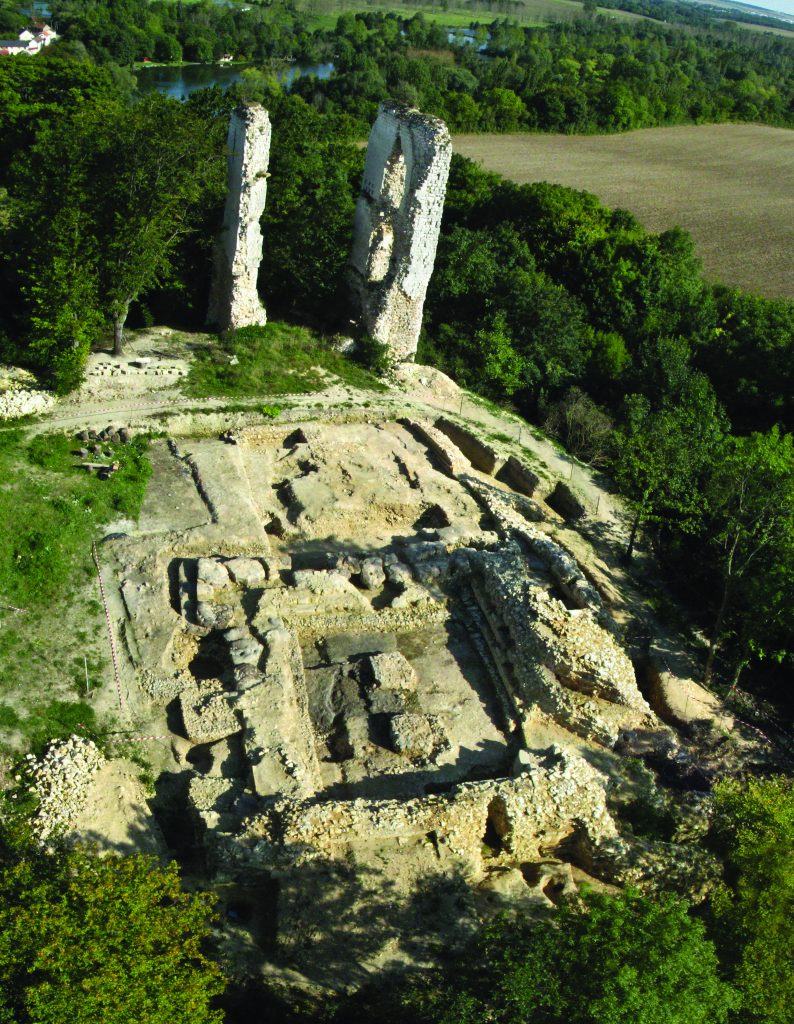 Fouille de la motte de Boves cl. S. Charrier 2008